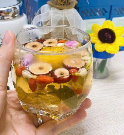 Trà dưỡng nhan 7 vị